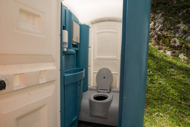 Portable Toilet Options We Offer in Yeagertown, PA